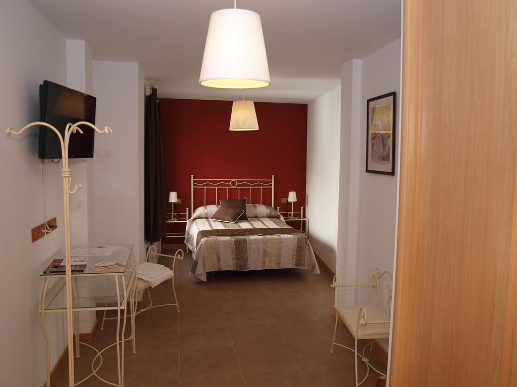 Hostal La Ribera Del Jucar Cuenca  Exteriör bild