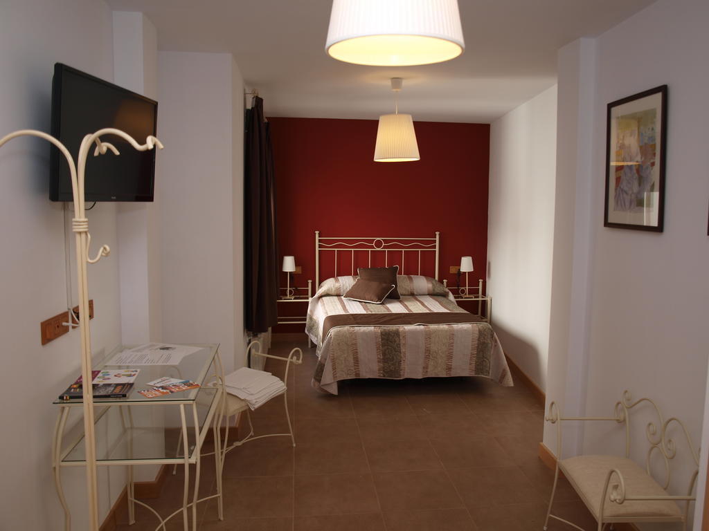 Hostal La Ribera Del Jucar Cuenca  Rum bild