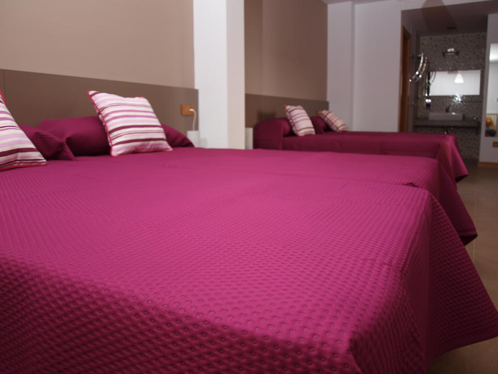 Hostal La Ribera Del Jucar Cuenca  Rum bild