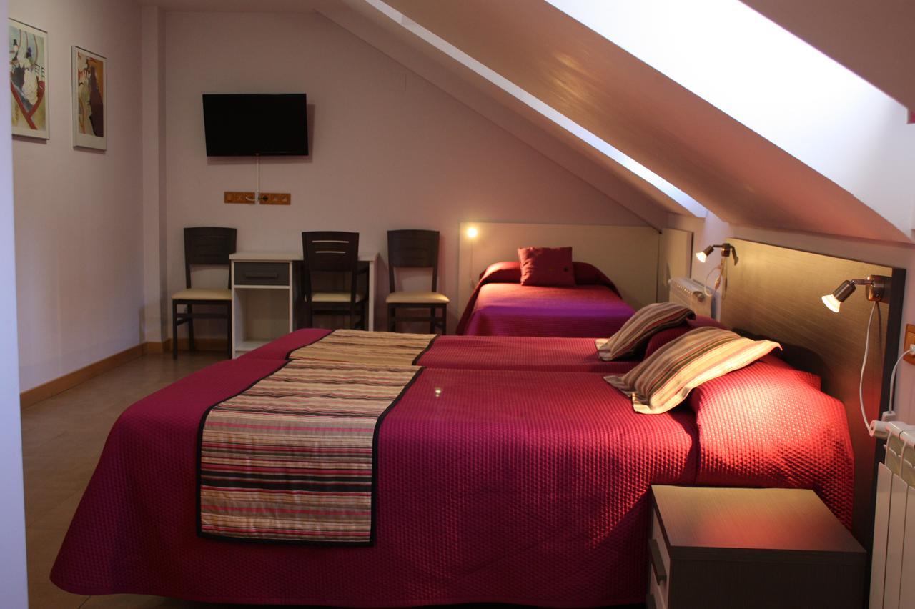 Hostal La Ribera Del Jucar Cuenca  Exteriör bild
